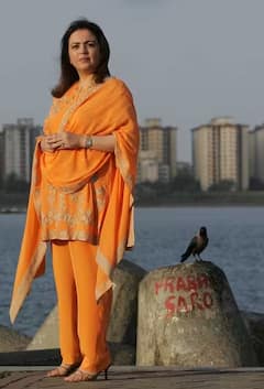 Nita Ambani Unseen Photos: જ્યારે નીતા અંબાણી સમય કાઢીને પહોંચી ગયા મરીન ડ્રાઈવ, જુઓ સાદગીથી ભરેલી ન જોયેલી તસવીરો