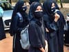 Hijab : மாணவிகள் ஹிஜாப் அணிந்து தேர்வெழுத அனுமதி: கர்நாடக அரசு அதிரடி