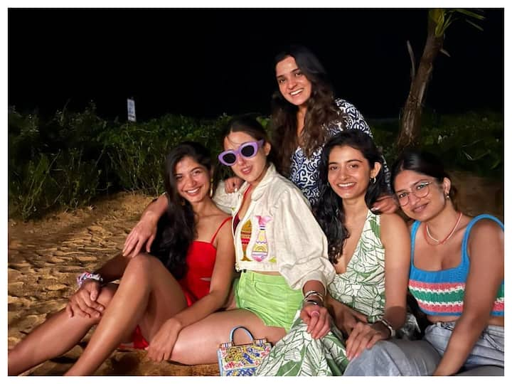 Sara Ali Khan on Monday posted a bunch of pictures from her recent vacation with her old friends.