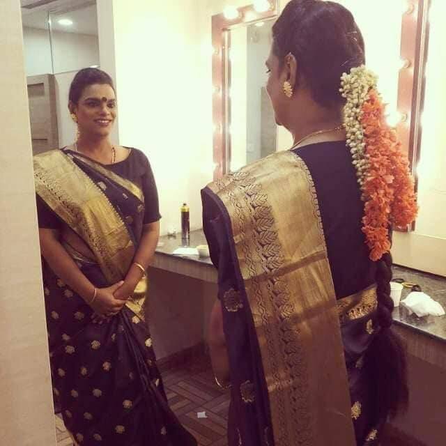 बहुत कम लोग जानते हैं कि श्रीगौरी सावंत आज जिस मुकाम पर हैं. वहां पहुंचने के लिए उन्होंने अपनी लाइफ में काफी लंबा संघर्ष किया है. श्रीगौरी का जन्म महाराष्ट्र के एक मराठी परिवार में हुआ था.