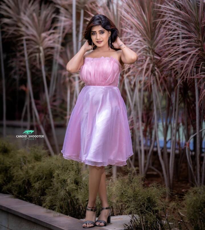 వాసంతి కృష్ణన్ అందమైన ఫోటోలు