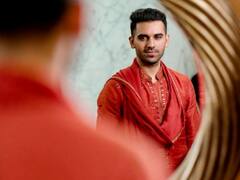 Deepak Chahar : சிஎஸ்கே அணியின் நட்சத்திர வீரர்  தீபக் சாஹரின் பிறந்தநாள் இன்று!