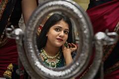 Gold Price Today : সোনার গয়না কেনার শখ? সপ্তাহের শুরুতেই সুখবর