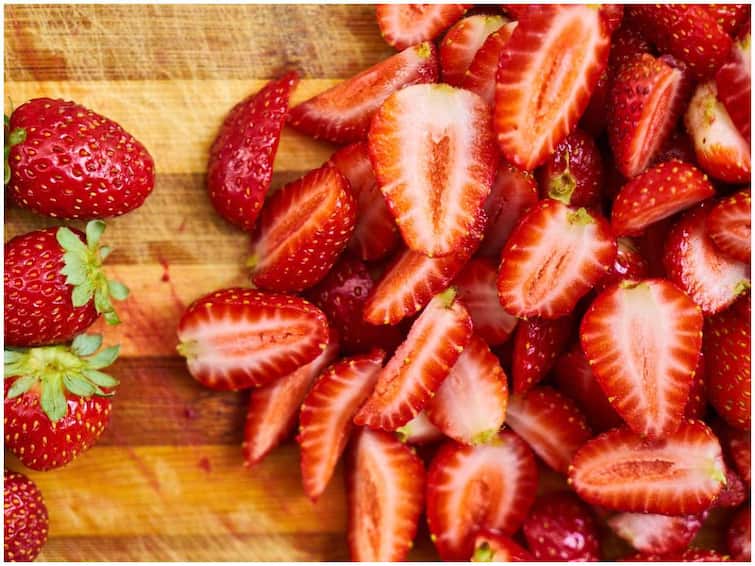 Strawberry: Eating two strawberries a day will change your body