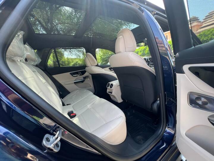 The diesel GLC has a mileage of 19.47kmpl with the same system.  There will be five colours and three upholstery choices. (Source: Somnath Chatterjee)