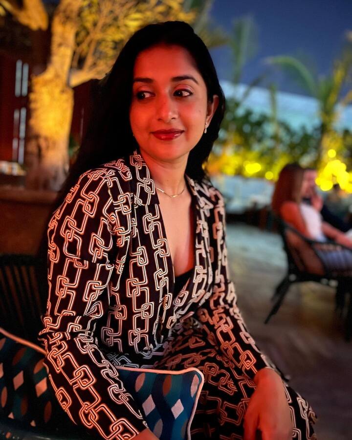 உனை அள்ளித்தானே உயிர் நூலில் கோர்ப்பேன்..