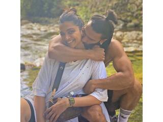 Deepika Padukone: 'বেস্ট ফ্রেন্ডকে বিয়ে করুন', স্বামী রণবীরের জন্য বন্ধুত্ব দিবসে দীপিকা পাড়ুকোনের বিশেষ পোস্ট