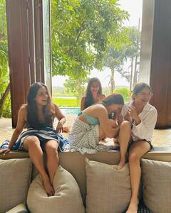 Sara Ali Khan Shares Vacation Pics With Her Friends Of 10 Years, Poses In A Bikini