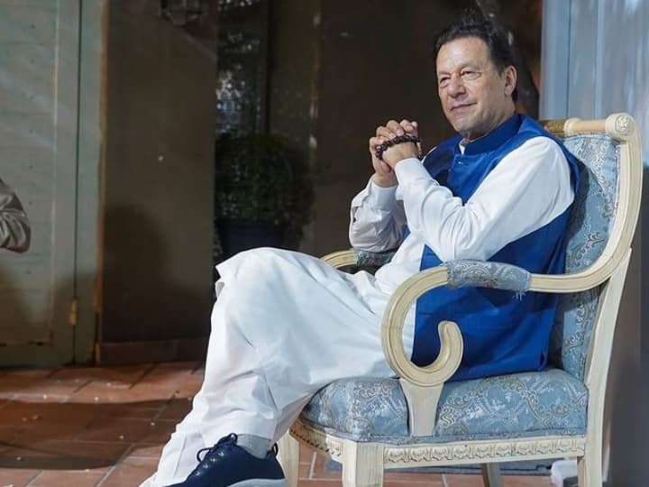 PTI चीफ इमरान खान को जेल में पड़े खाने के लाले! शाह महमूद कुरैशी ने लगाए आरोप PTI चीफ इमरान खान को जेल में पड़े खाने के लाले! शाह महमूद कुरैशी ने लगाए आरोप