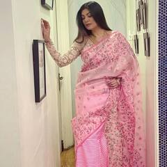 Taali: बेटियों के साथ मुंबई के इस आलीशान घर में रहती हैं ‘ताली’ एक्ट्रेस सुष्मिता सेन, यहां देखिए लिविंग से बेडरूम तक की तस्वीरें