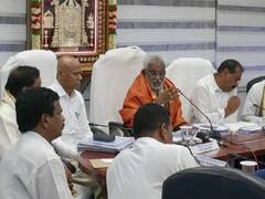 టీటీడీ పాలకమండలి మీటింగ్‌లో కీలక నిర్ణయాలు ఇవే, ఛైర్మన్‌గా వైవీ సుబ్బారెడ్డి ఆఖరి సమావేశం