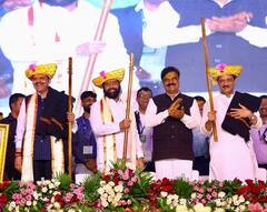 Pune News : जेजुरीत राज्य शासनाचा शासन आपल्या दारी कार्यक्रम, पाहा फोटो