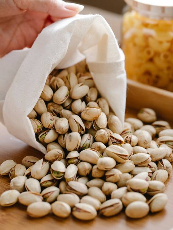 पिस्ता खाने के ये हैं 9 बेमिसाल फायदे