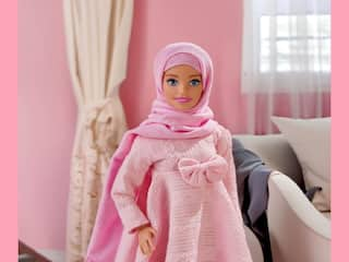 Nigerian Artist Haneefah Adam Revives Hijarbie The Hijab Wearing Barbie With A Powerful Message