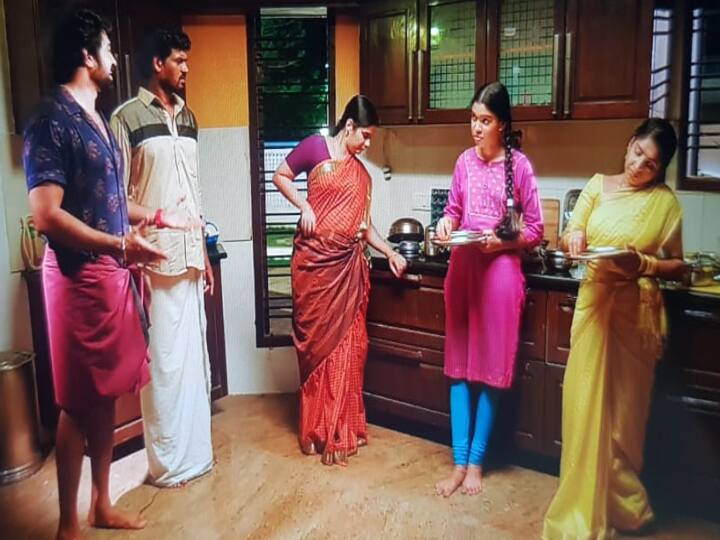 Ethir neechal Serial: சரியாக பேசும் கரிகாலன்.. ரேணுகாவுக்கு ஜனனி சொன்ன குட் நியூஸ்.. எதிர்நீச்சல் சீரியலில் இதுவரை..!