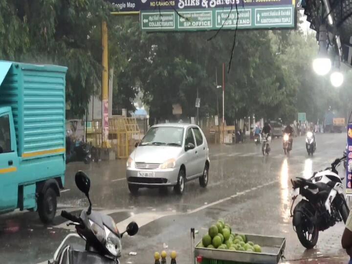 kanchipuram surrounding areas received heavy rain during the evening TNN காஞ்சிபுரத்தில் வெளுத்து வாங்கிய மழை; பொதுமக்கள் மகிழ்ச்சி; விவசாயிகள் வேதனை