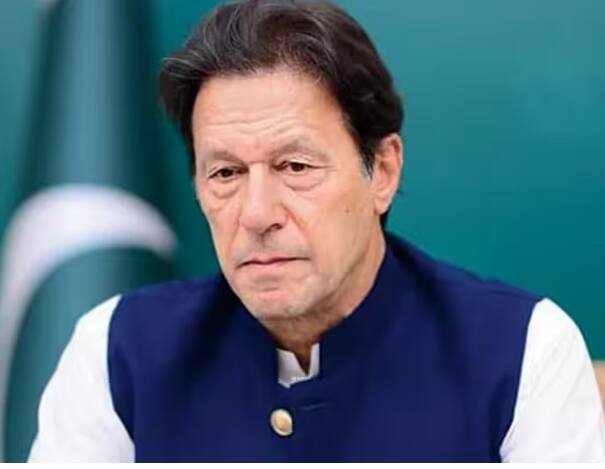 pakistan-ex-pm-imran-khan-disqualified-by-pakistan-election-commission Imran Khan Disqualified: ਪਾਕਿਸਤਾਨ ਦੇ ਚੋਣ ਕਮਿਸ਼ਨ ਨੇ ਇਮਰਾਨ ਖਾਨ ਨੂੰ 5 ਸਾਲਾਂ ਲਈ ਅਯੋਗ ਕਰਾਰ ਦਿੱਤਾ, ਨੋਟੀਫਿਕੇਸ਼ਨ ਜਾਰੀ