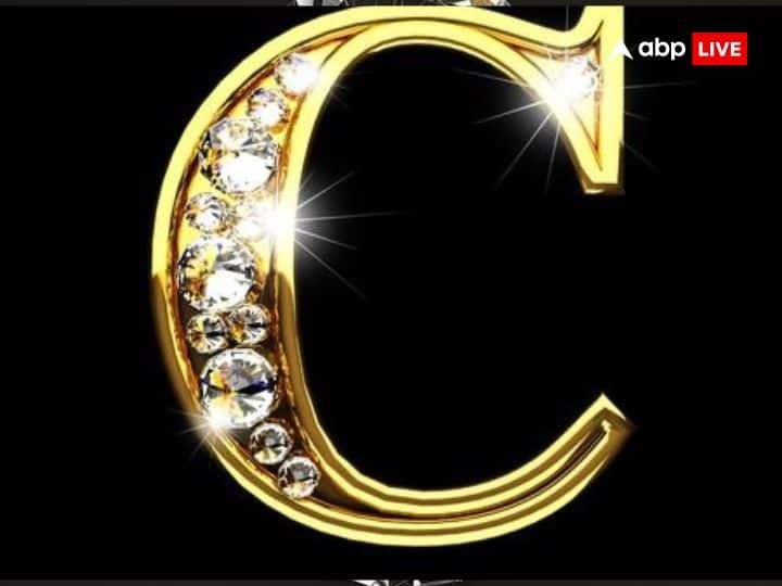 जिन लोगों का नाम 'सी' लेटर ( C Letter) यानि च अक्षर से शुरु होता है. उन लोगों का नंबर होता है 3, वहीं सी लेटर के स्वामी है गुरु देव बृहस्पति (Jupiter). सी लेटर वाले लोग बहुत ही ज्यादा मल्टी टैलेंटेड होते हैं. दिल के साफ, अच्छे दोस्त और सोशली बहुत ही ज्यादा एक्टिव होते है.