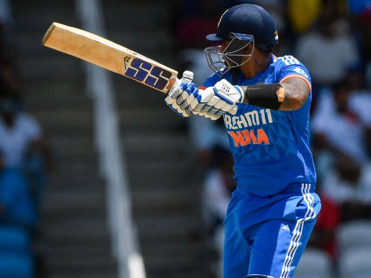 IND Vs WI 3rd T20 India won 7 wickets against West Indies Providence Stadium IND vs WI 3rd T20: வெ.இண்டீஸ்க்கு எதிராக சூர்யகுமார் யாதவ் - திலக் வர்மாவின் சரவெடி ஆட்டம்; மூன்றாவது டி20 போட்டியை வென்ற இந்தியா