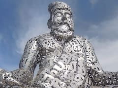 கோவையில் தமிழ் எழுத்துக்களால் வடிவமைக்கப்பட்ட பிரமாண்ட திருவள்ளுவர் சிலை; சிறப்பம்சங்கள் என்னென்ன?