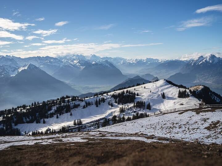इस पैकेज में आपको अरुणाचल प्रदेश का तवांग, दिरांग और बोमडिला में सैर करने का मौका मिलेगा. इस पैकेज में आपको ब्रेकफास्ट और डिनर दोनों की फैसिलिटी मिलेगी.