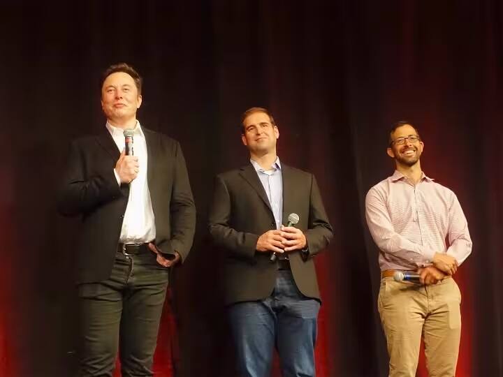 Vaibhav Taneja Tesla: meet vaibhav taneja who replaced tesla cfo zachary kirkhorn know in details Vaibhav Taneja Tesla: કોણ છે ભારતના વૈભવ તનેજા, જેઓને એલન મસ્કે પકડાવી દીધી પોતાના ખજાનાની ચાવી ?