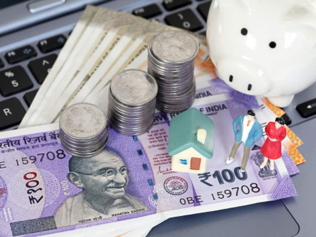 Moonlighting Professionals Under Income tax Department Scanner For Undeclared Income IT sector ITR filing Moonlighting Professionals Under I-T Scanner For Undeclared Income: Report