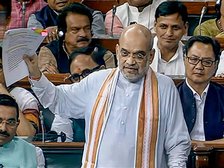 No Confidence Motion Amit Shah Dig Adhir Ranjan Chowdhury in Parliament Monsoon Session '...तो आधी सीट पर सिमट जाओगे, फोन करना मुझे', जब गुस्से में अधीर रंजन चौधरी से बोले अमित शाह