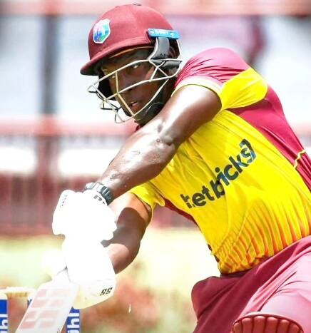 இறுதியாக ரோவ்மன் பவலின் அதிரடி ஆட்டத்தால் 20 ஓவர் முடிவில் 5 விக்கெட் இழப்பிற்கு 159 ரன்களை எடுத்தது வெஸ்ட் இண்டீஸ்.