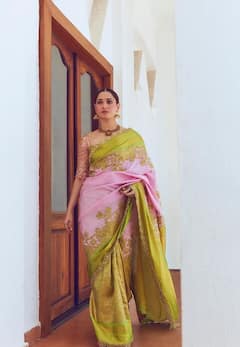 घर के अंदर घुसते ही बदल जाती है Tamannaah Bhatia की पहचान! लिविंग रूम से लेकर बेडरूम तक देखें एक्ट्रेस का आलीशान अपार्टमेंट