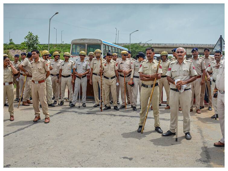 Nuh Congress Delegation Denied Visit But BJP Team Allowed Haryana Government Discrimination   Delegation Denied Visit To Nuh But BJP Team Allowed: Congress Accuses Haryana Govt Of Bias  