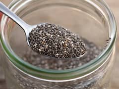 Chia Seeds Disadvantage: चिया सीड्स खाने से सिर्फ फायदे ही नहीं शरीर को हो सकता है नुकसान