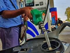 மாற்றம் கண்டதா பெட்ரோல், டீசல் விலை..? இன்றைய நிலவரம் என்னன்னு பாருங்க..!