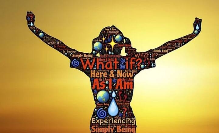 কিন্তু এক্ষেত্রে ব্যতিক্রম কিছু রাশির জাতক। চারপাশের সবকিছু, সব মানু, পাল্টে গেলেও, নিজের মূল্যবোধের সঙ্গে আপস করেন না এঁরা। যত চাপই আসুক না কেন, সোজা রাখেন নিজের মেরুদণ্ড।