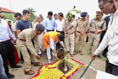 Mahisagar: મહીસાગરમાં 'મેરી માટી મેરા દેશ' અભિયાનનો આરંભ કરાવતા ગૃહ રાજ્યમંત્રી હર્ષ સંઘવી