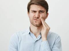 Dental Health: इस तरह से करें दातों की सफाई, एक स्माइल पर फिदा हो जाएंगे आपके चाहने वाले