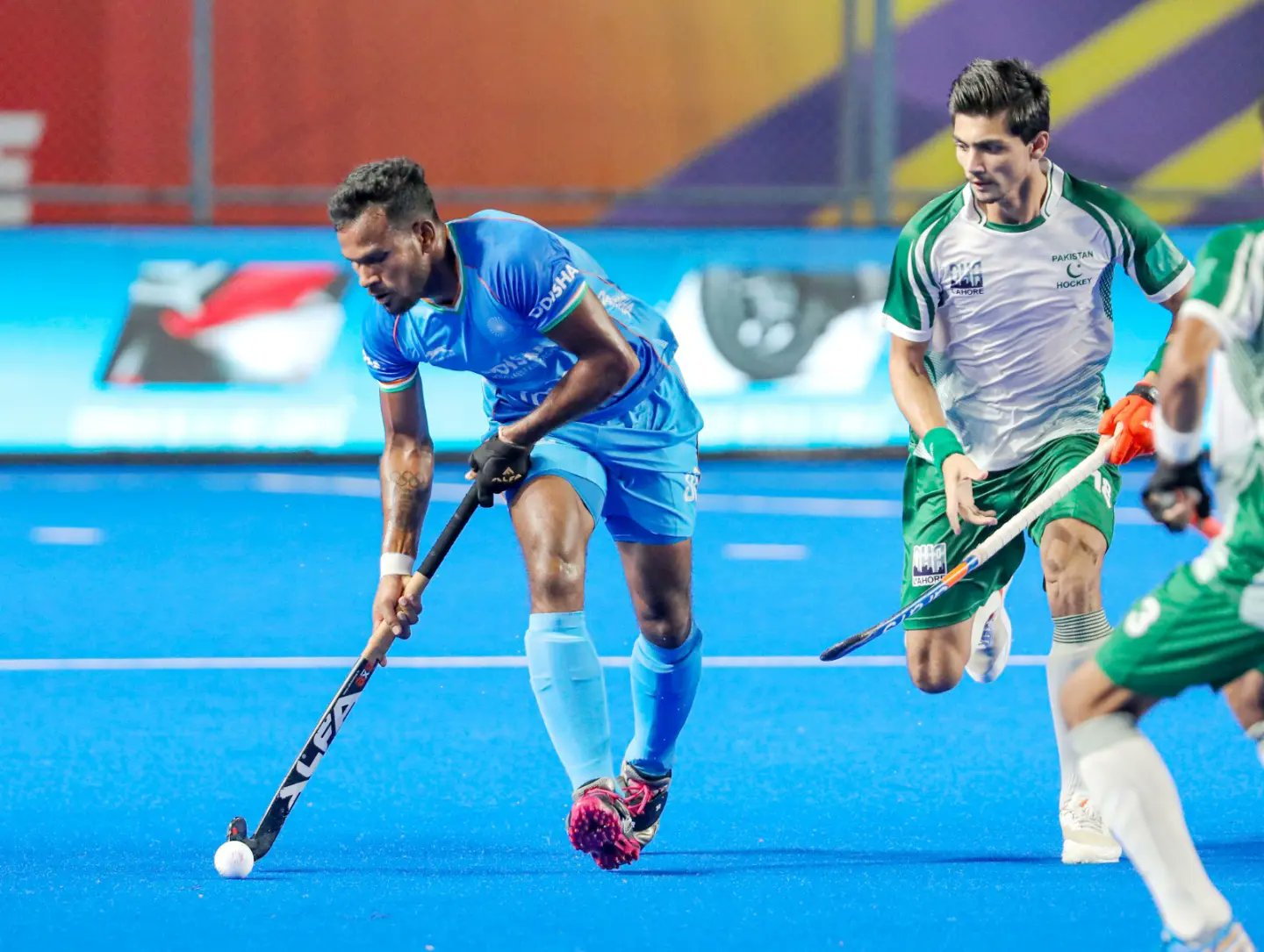 India vs Pakistan Hockey: பாகிஸ்தானின் அரையிறுதிக் கனவை சுக்கு நூறாக்கிய இந்தியா;  4-0 என்ற கணக்கில் அபார வெற்றி..!