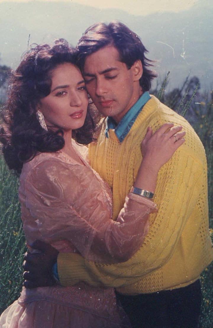 दरअसल ये बात सलमान खान के साथ-साथ माधुरी दीक्षित से भी जुड़ी हुई है. दोनों ने एकसाथ कई सुपरहिट फिल्मों में काम किया है. इनमें से एक फिल्म ‘दिल तेरा आशिक’ भी है. ये किस्सा इसी फिल्म के टाइटल सॉन्ग ‘दिल तेरा आशिक’ की लॉन्चिंग का है..