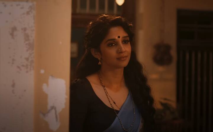 இந்த நிலையில் இன்று காலை கிங் ஆப் கோதா படத்தின் ட்ரெயிலரை நடிகர் சூரியா வெளியிட்டார்