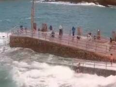 ब्रिटेन में दोस्तों के साथ खेलते समय समुद्र में बह गई लड़की, शख्स ने ऐसे बचाई जान