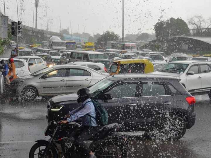 Imd Weather Update heavy rainfall uttrakhand delhi up bihar weather till 2 days know update Weather Forecast: दिल्ली में राहत, उत्तराखंड में आफत, उत्तर भारत में इस दिन तक जमकर बरसेंगे बादल, जानें अपने प्रदेश का हाल