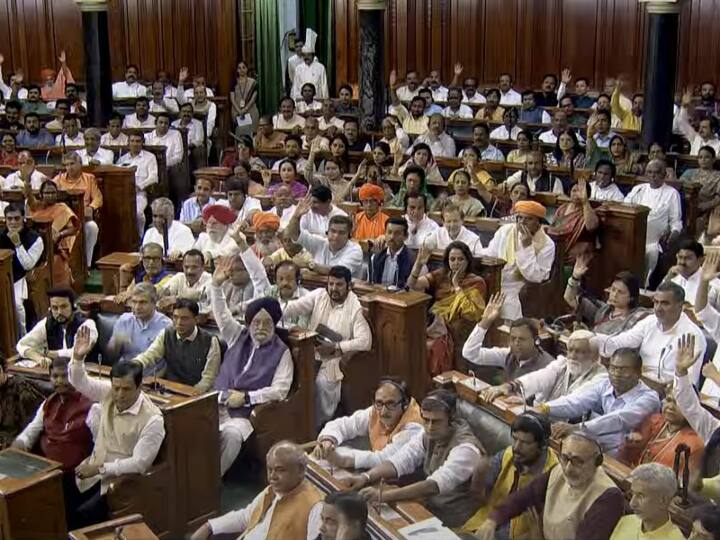 लोकसभा में विपक्ष का अविश्वास प्रस्ताव गिरा, पीएम मोदी ने कहा- 2028 में अच्छी तैयारी के साथ आना No Confidence Motion defeated in the Lok Sabha After PM Modi Speech लोकसभा में विपक्ष का अविश्वास प्रस्ताव गिरा, पीएम मोदी ने कहा- 2028 में अच्छी तैयारी के साथ आना