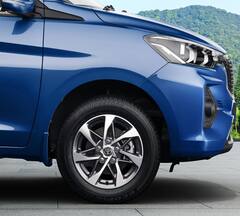 Toyota Rumion: देखिए टोयोटा रुमियन एमपीवी का फर्स्ट लुक, अर्टिगा से अधिक प्रीमियम है यह नई एमपीवी