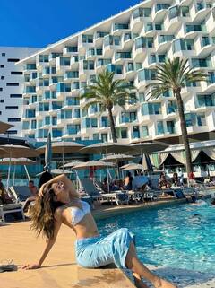 Avneet Kaur PHOTO: બિચ લુકમાં ગોર્જિયસ લાગે છે અવનીત કૌર, જુઓ સુંદર તસવીરો