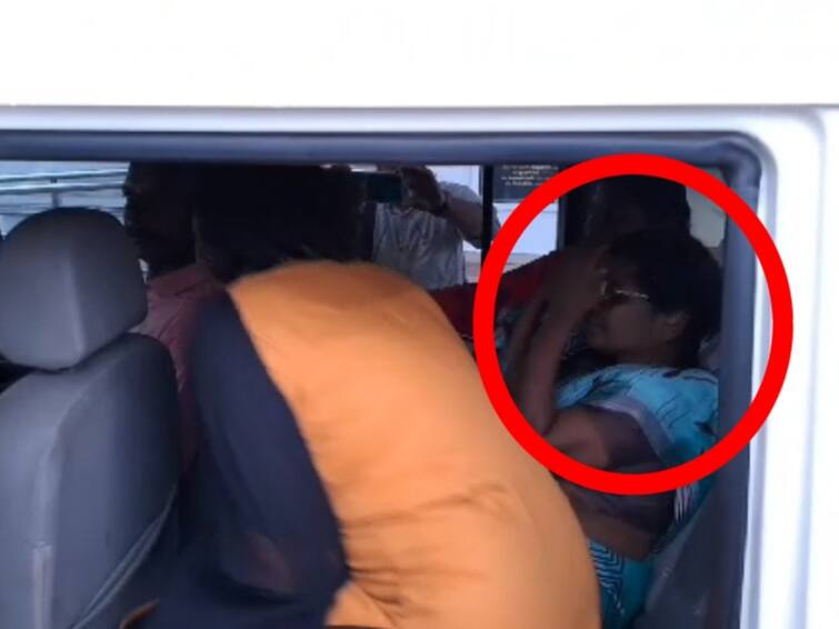 chengalpattu female government employee was arrested near Chengalpattu for accepting bribes to approve scholarships under the Girl Child Protection Scheme ரூ.2000 லஞ்சம் கொடுங்க, கையும் களவுமாக பிடித்த போலீஸ்..! முக்காடு போட்ட பெண் அதிகாரி..!