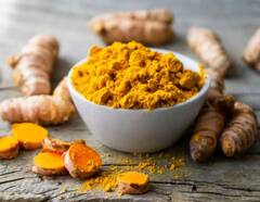 Turmeric : हिंगोलीत हळदीची प्रतिक्विंटल 35 हजार रुपये दरानं विक्री