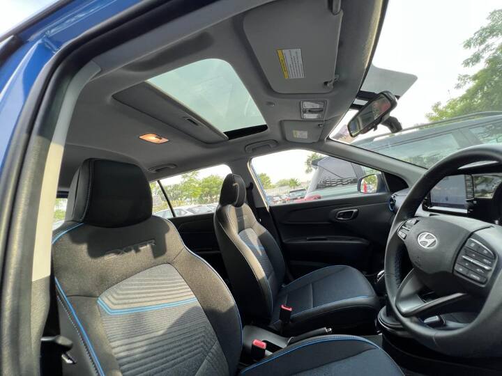 Demanding Sunroof SUV: हुंडई एक्सटर की बुकिंग से हुआ खुलासा, लोगों को भा रही सनरूफ वाली कार Hyundai exter in high demand maximum credit goes to sunroof feature check details here Demanding Sunroof SUV: हुंडई एक्सटर की बुकिंग से हुआ खुलासा, लोगों को भा रही सनरूफ वाली कार