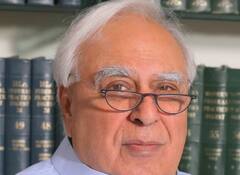 कपिल सिब्बल की अमित शाह को नसीहत, बोले- 'कर्नाटक के बाद आप MP भी खो देंगे अगर धर्म से...'