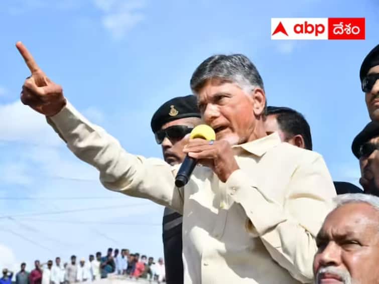 Andhra Pradesh: TDP Chief Chandrababu Naidu Demands CBI Probe Into Attack On Him Andhra Pradesh: TDP Chief Chandrababu Naidu Demands CBI Probe Into Attack On Him