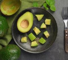 Avocado Disadvantage: ਐਵੋਕਾਡੋ ਦਾ ਵੱਧ ਸੇਵਨ ਸਰੀਰ ਨੂੰ ਫਾਇਦਾ ਨਹੀਂ ਸਗੋਂ ਕਰ ਸਕਦਾ ਨੁਕਸਾਨ..ਜਾਣੋ
